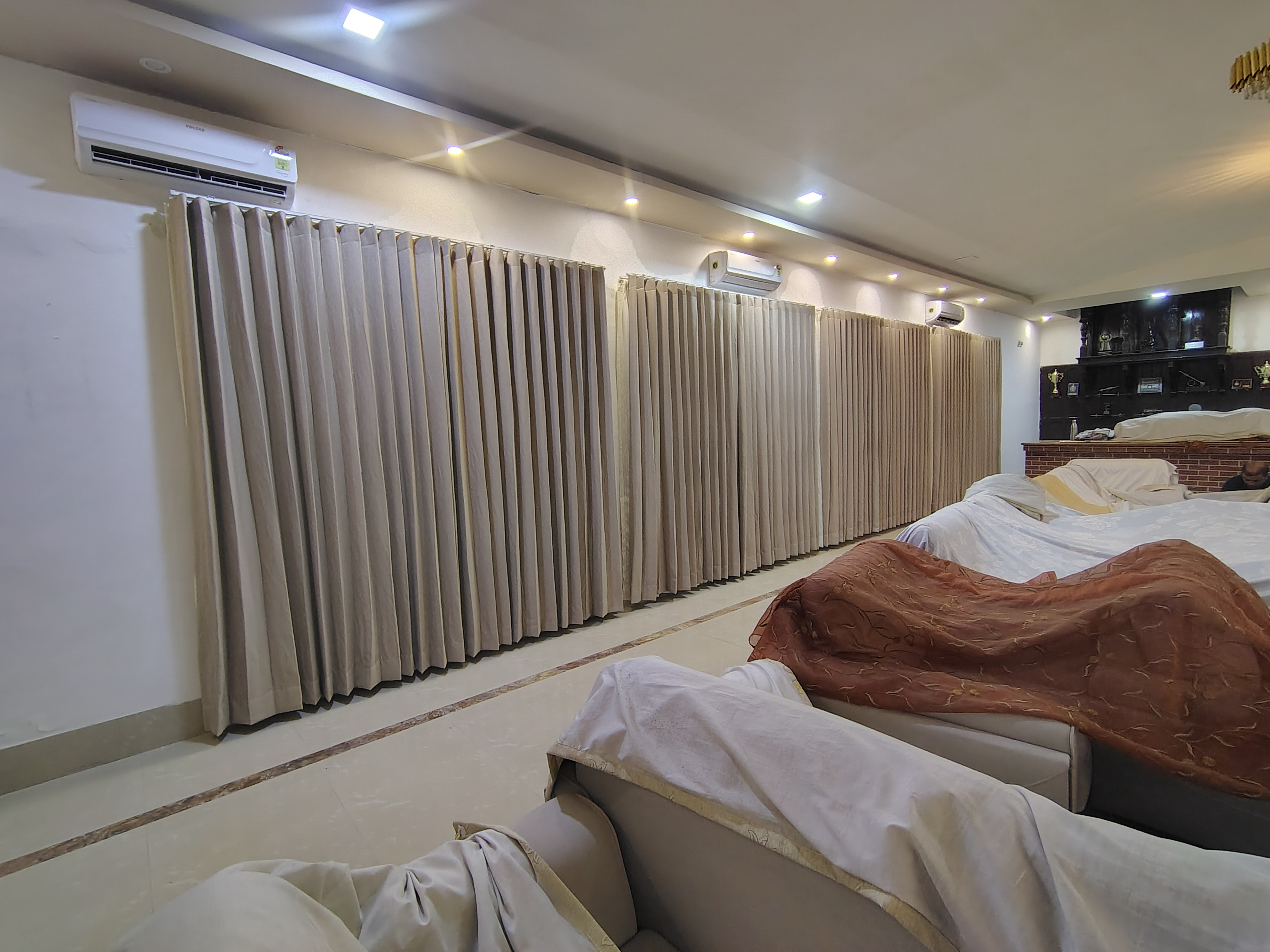 Curtain Designing Installation