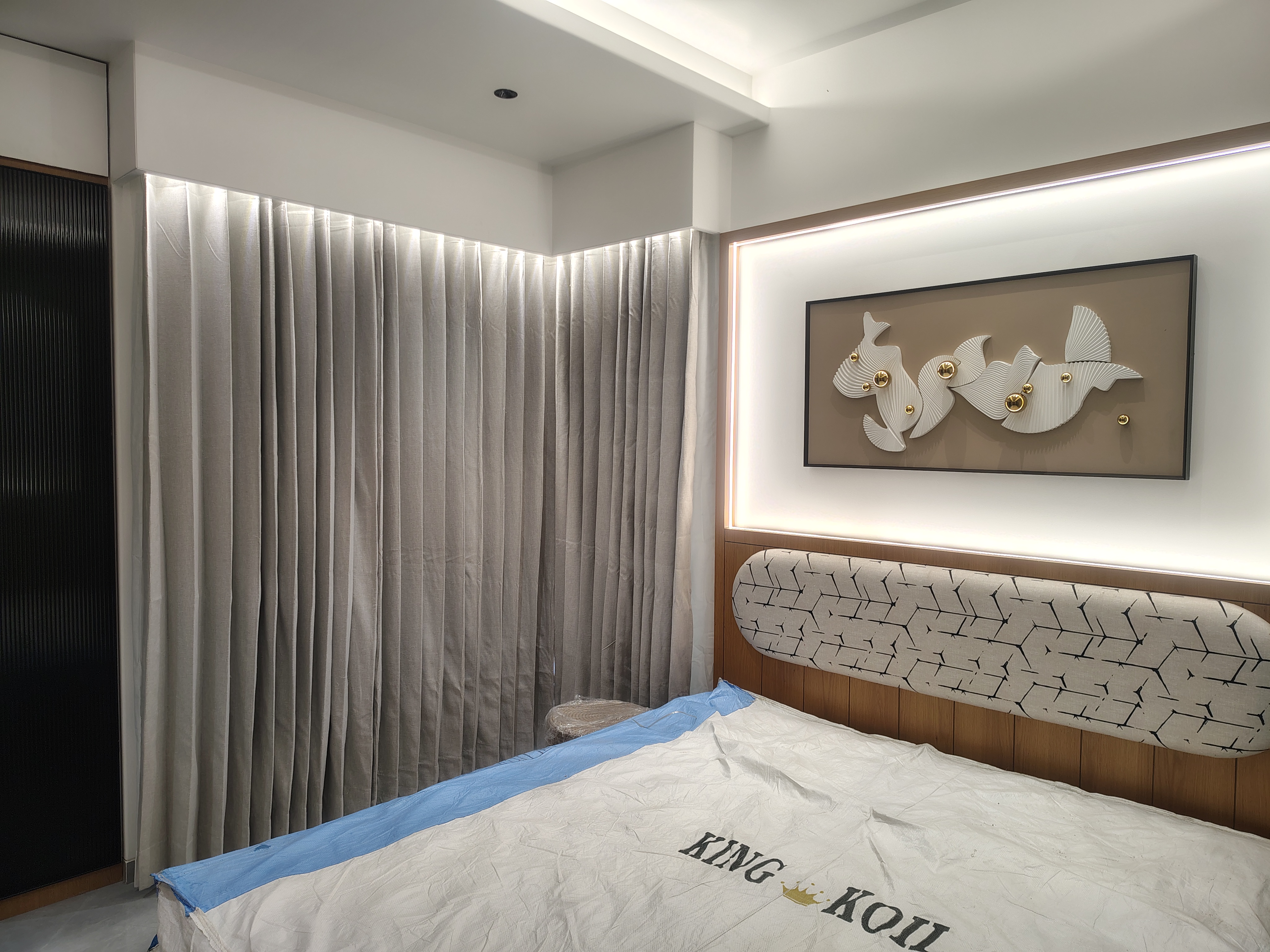 Curtain Designing Installation